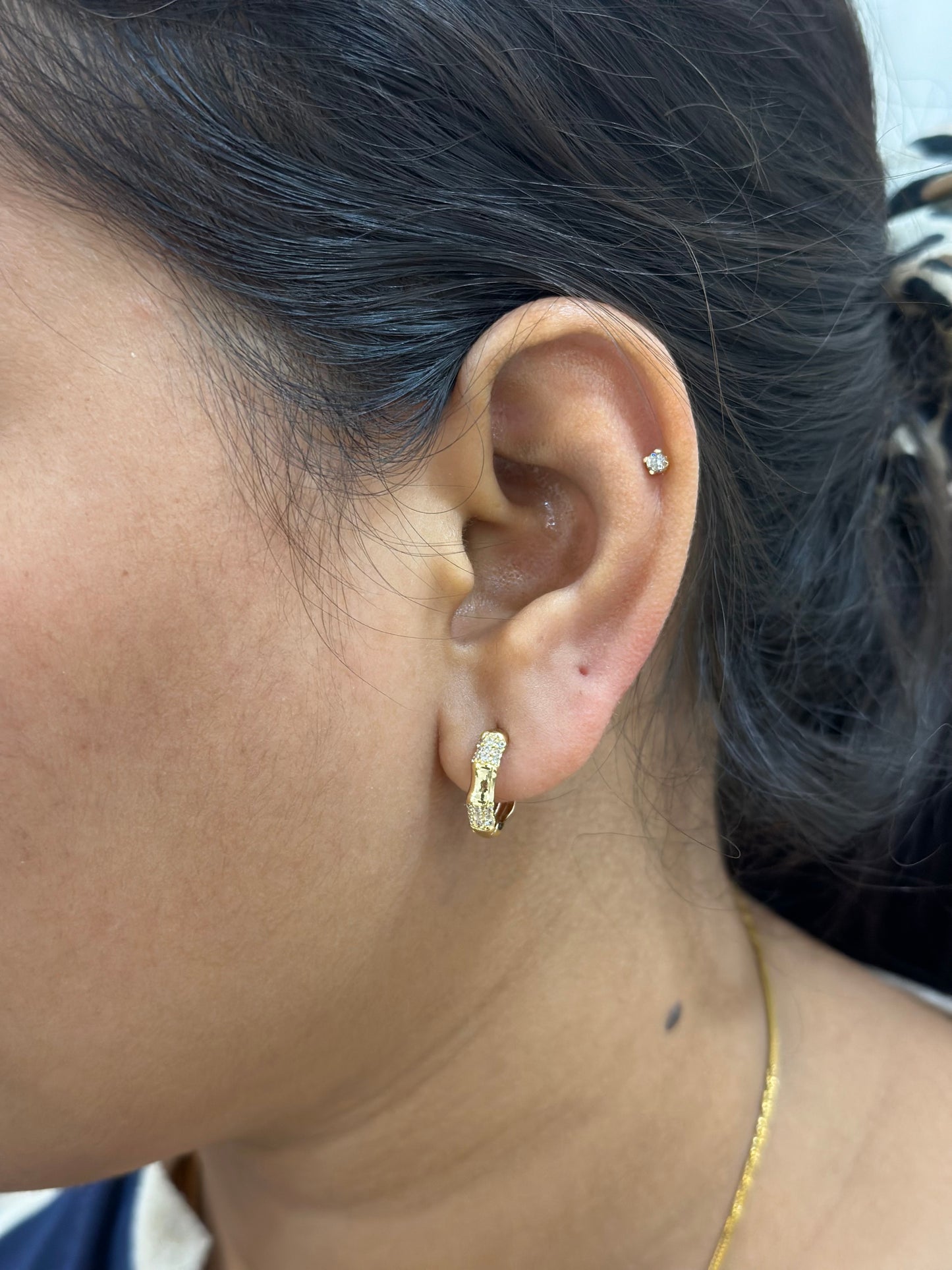 Niora delicate earrings