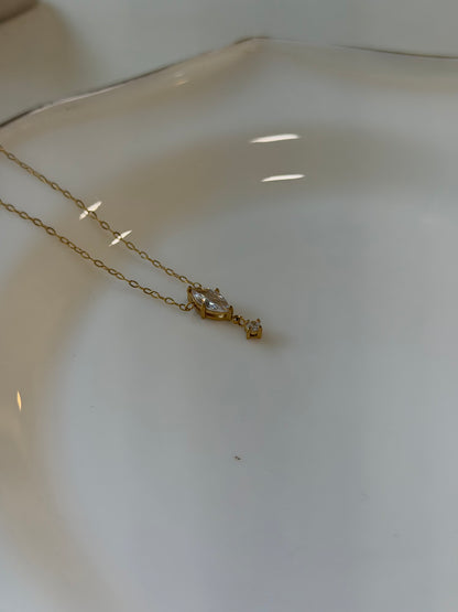 Nova diamanté necklace
