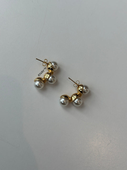 Amesta pearl statement earrings