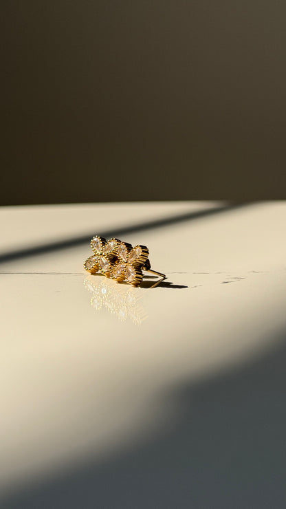 Floral stud earrings