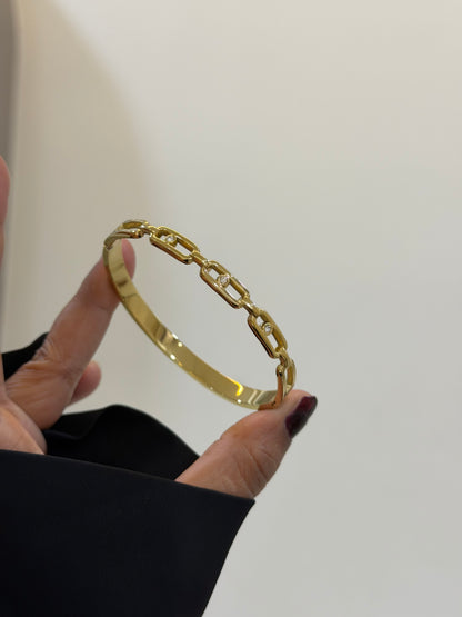 Zara minimal statement bracelet