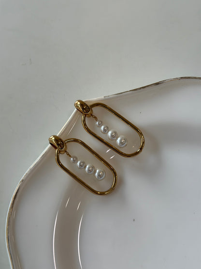 Liza pearl statement earrings