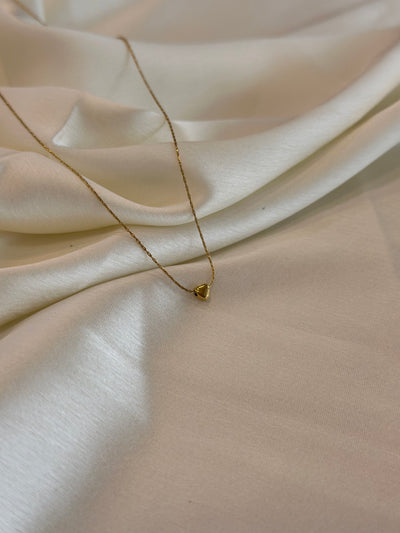 Mini heart necklace