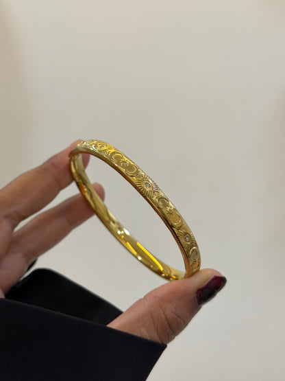Luxe sauna statement bracelet