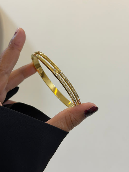 Mohi statement bracelet