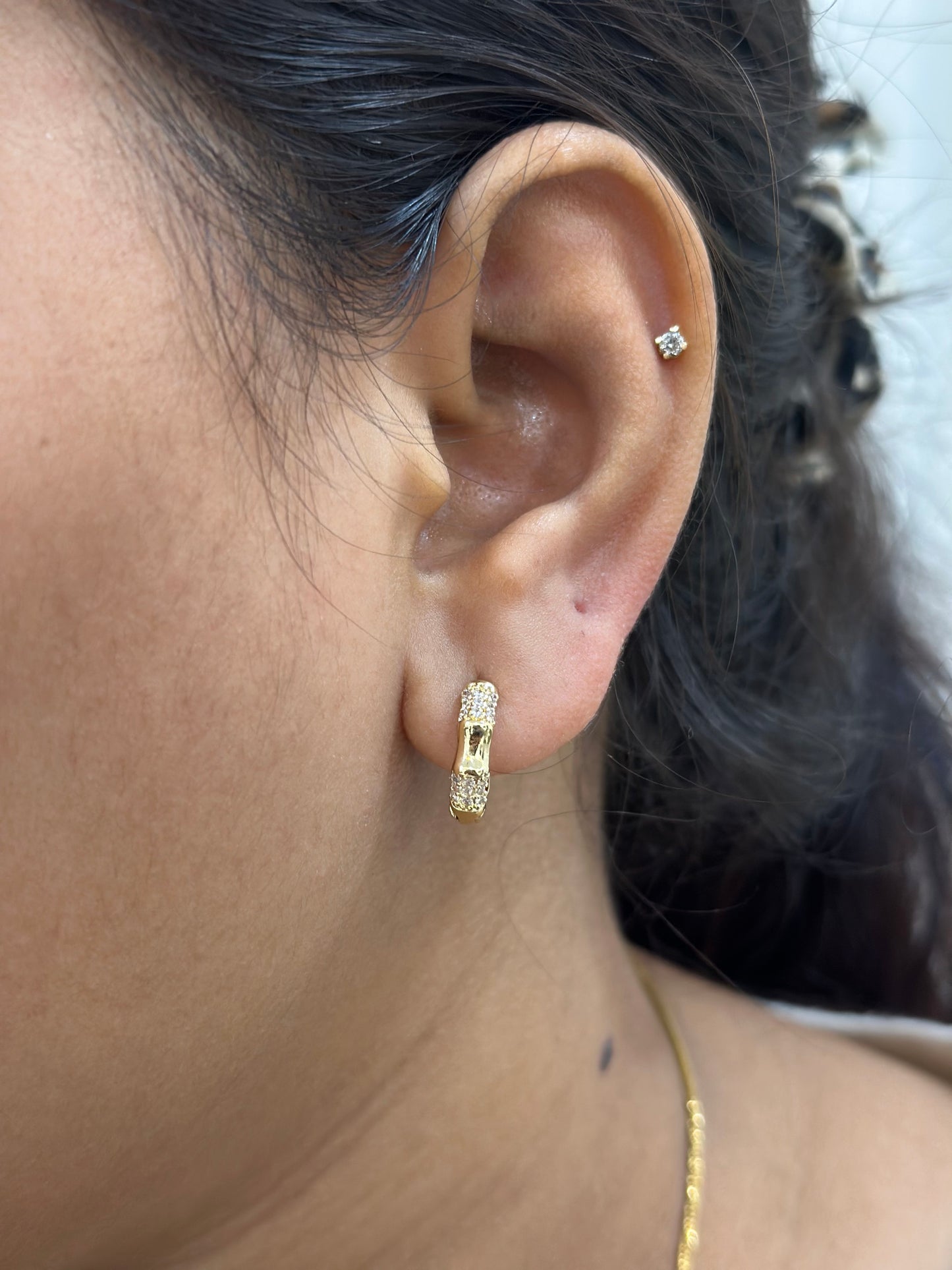 Niora delicate earrings