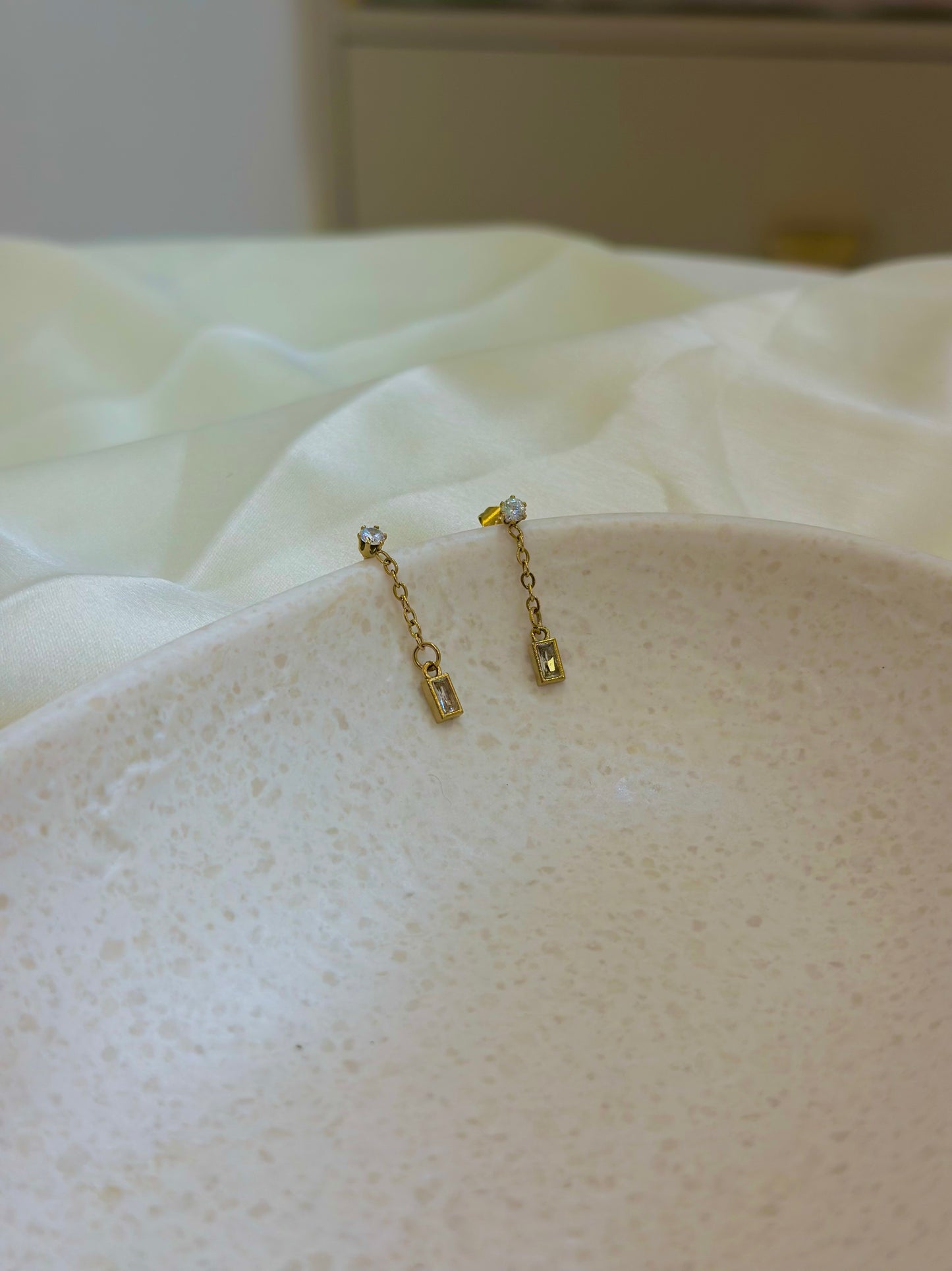 Darla earring