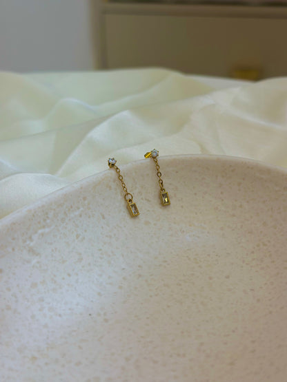 Darla earring