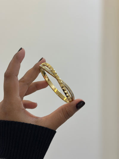 Luxe infinity studded bracelet
