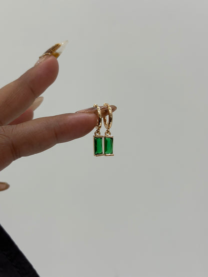 Vioni dangler earrings