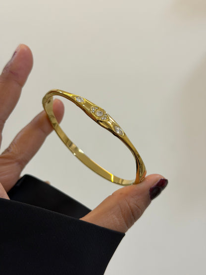 Lilith minimal bracelet