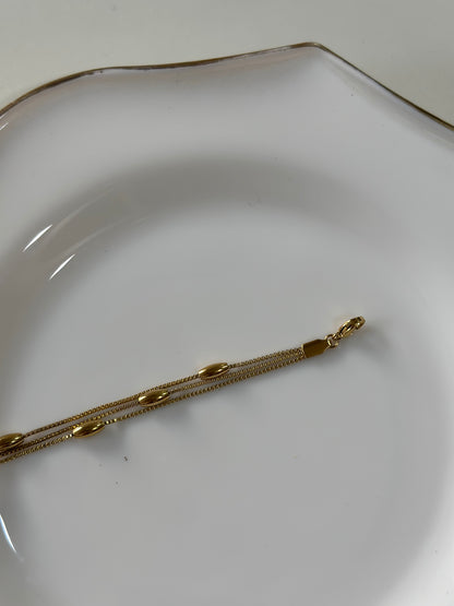 Bare chain bracelet
