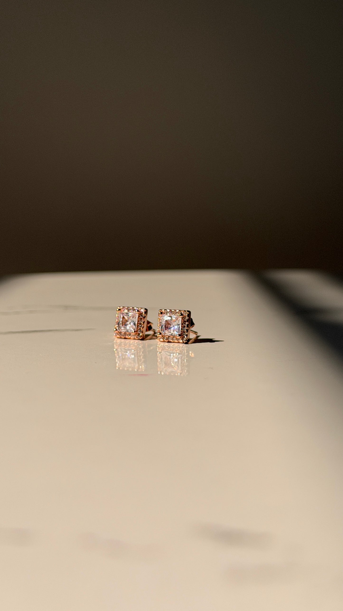 Rua stud earrings