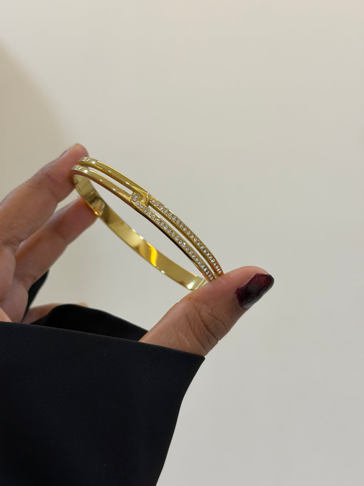 Mohi statement bracelet