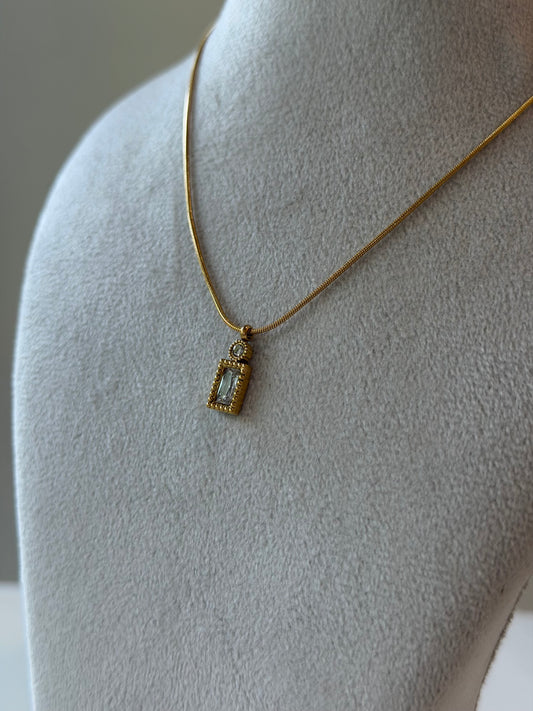 Ima minimal necklace