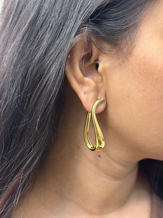 Mire statement earring