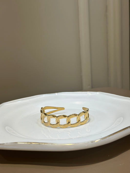 Chunky adjustable handcuff bracelet