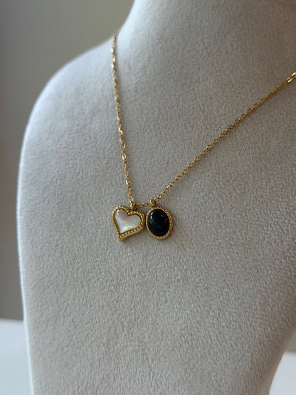Voila heart necklace