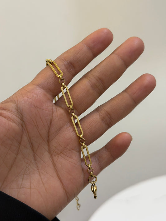 Figaro paperclip staple bracelet