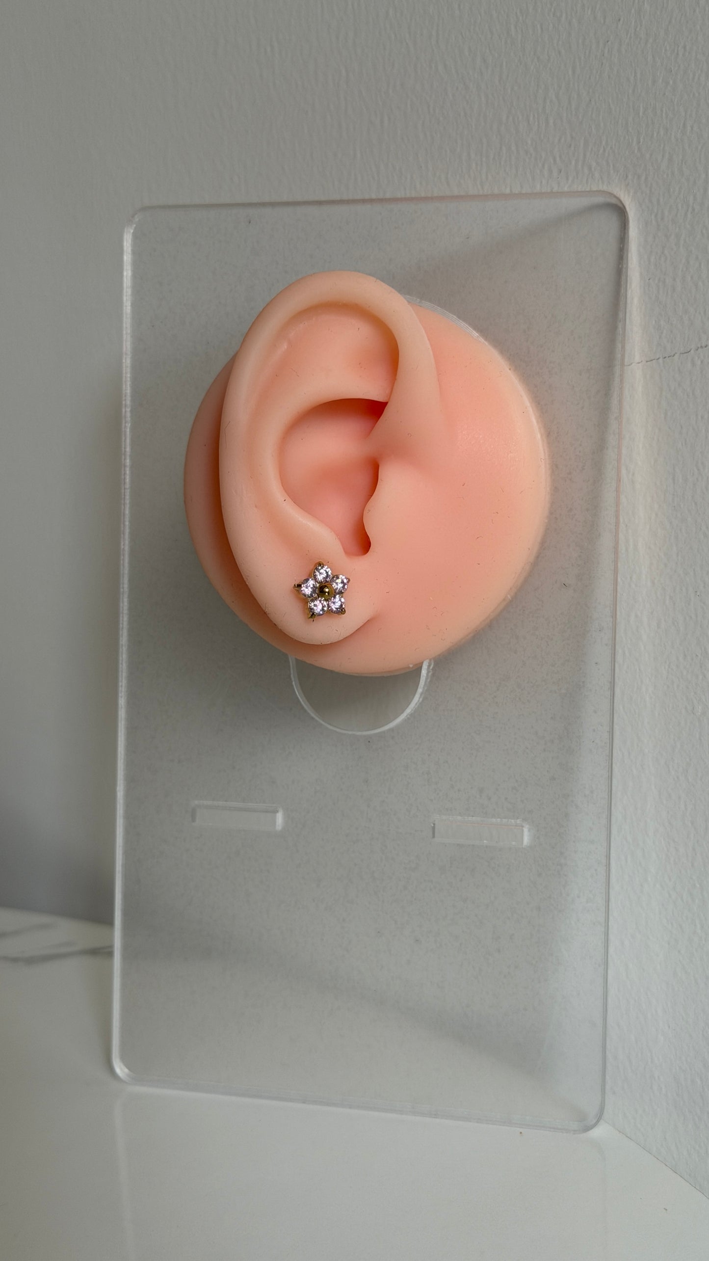 Aria stud earrings