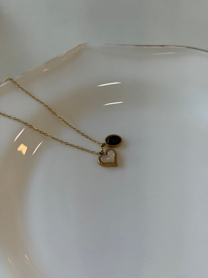 Voila heart necklace