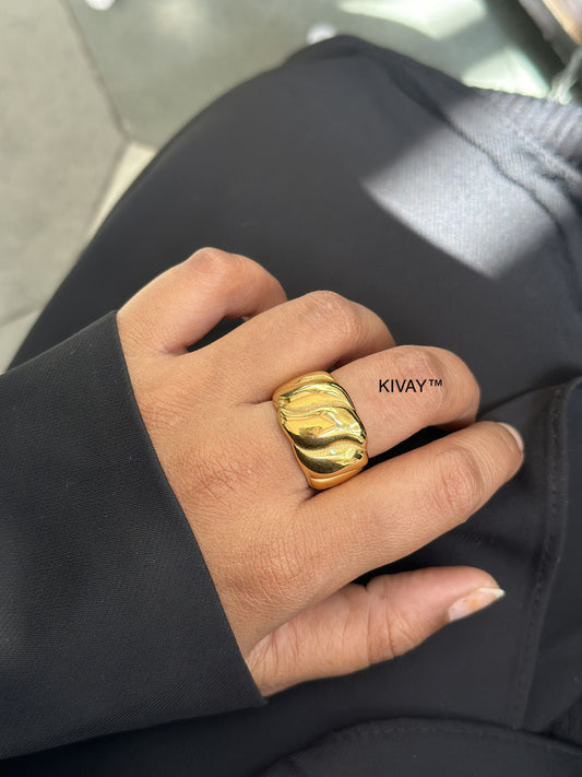 Swirl Ring