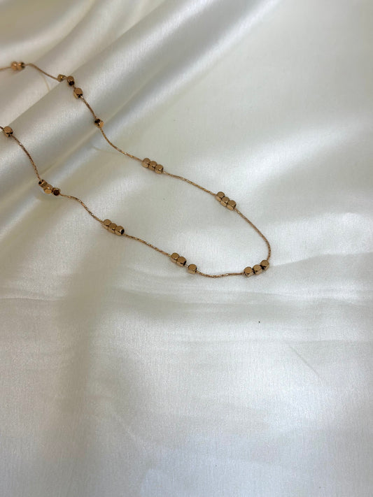 Nira beads necklace Rosegold