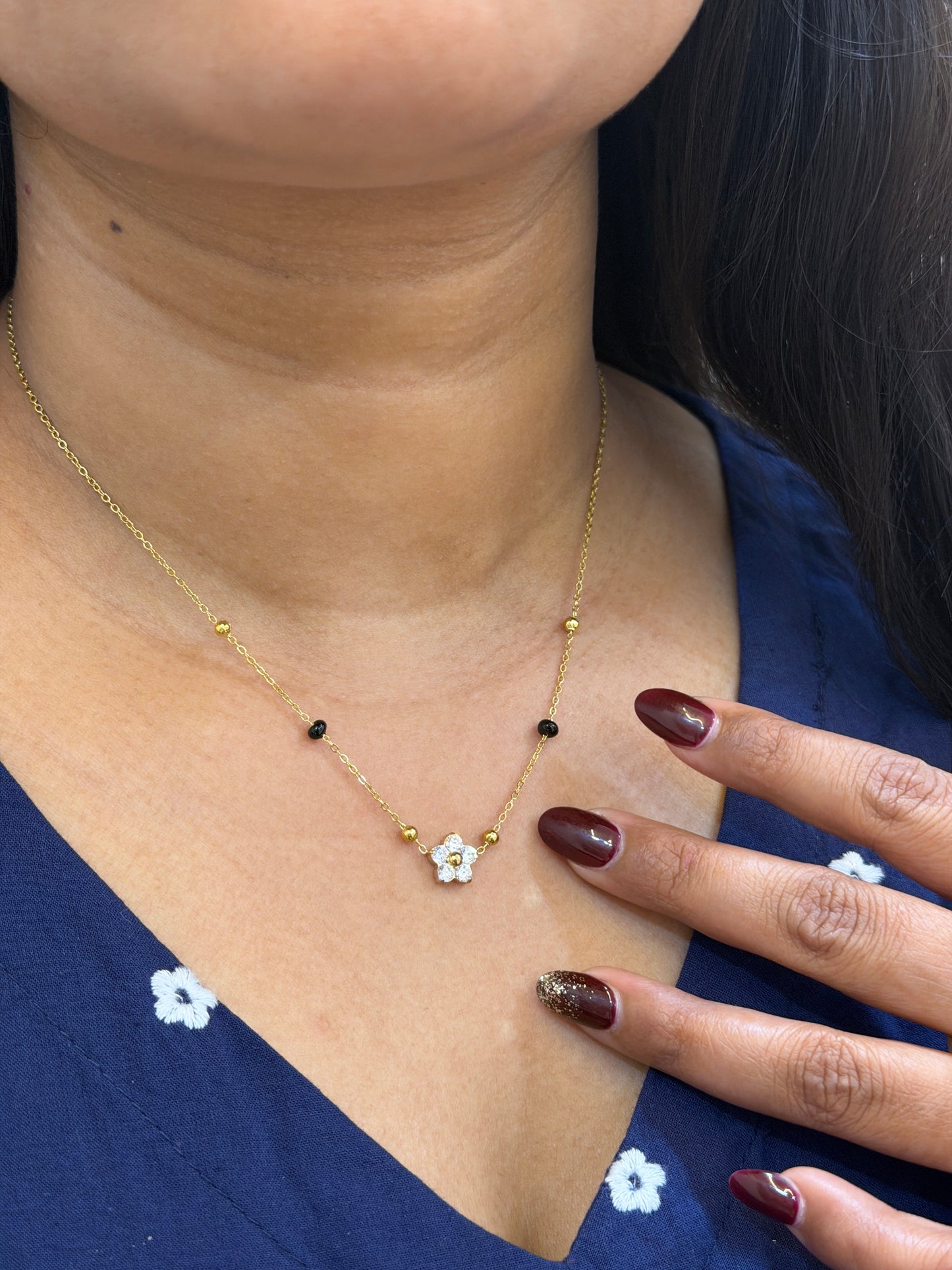 Floral mangalsutra
