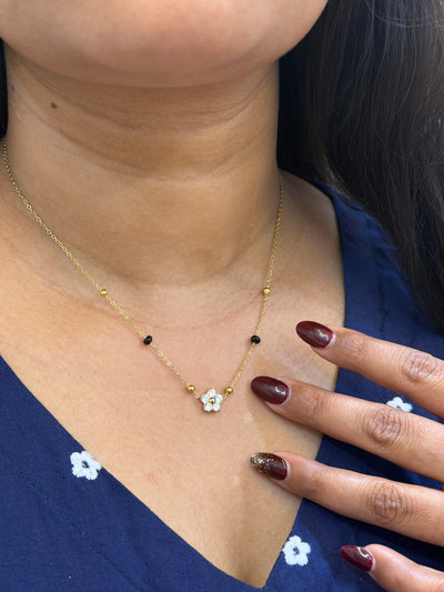 Floral mangalsutra