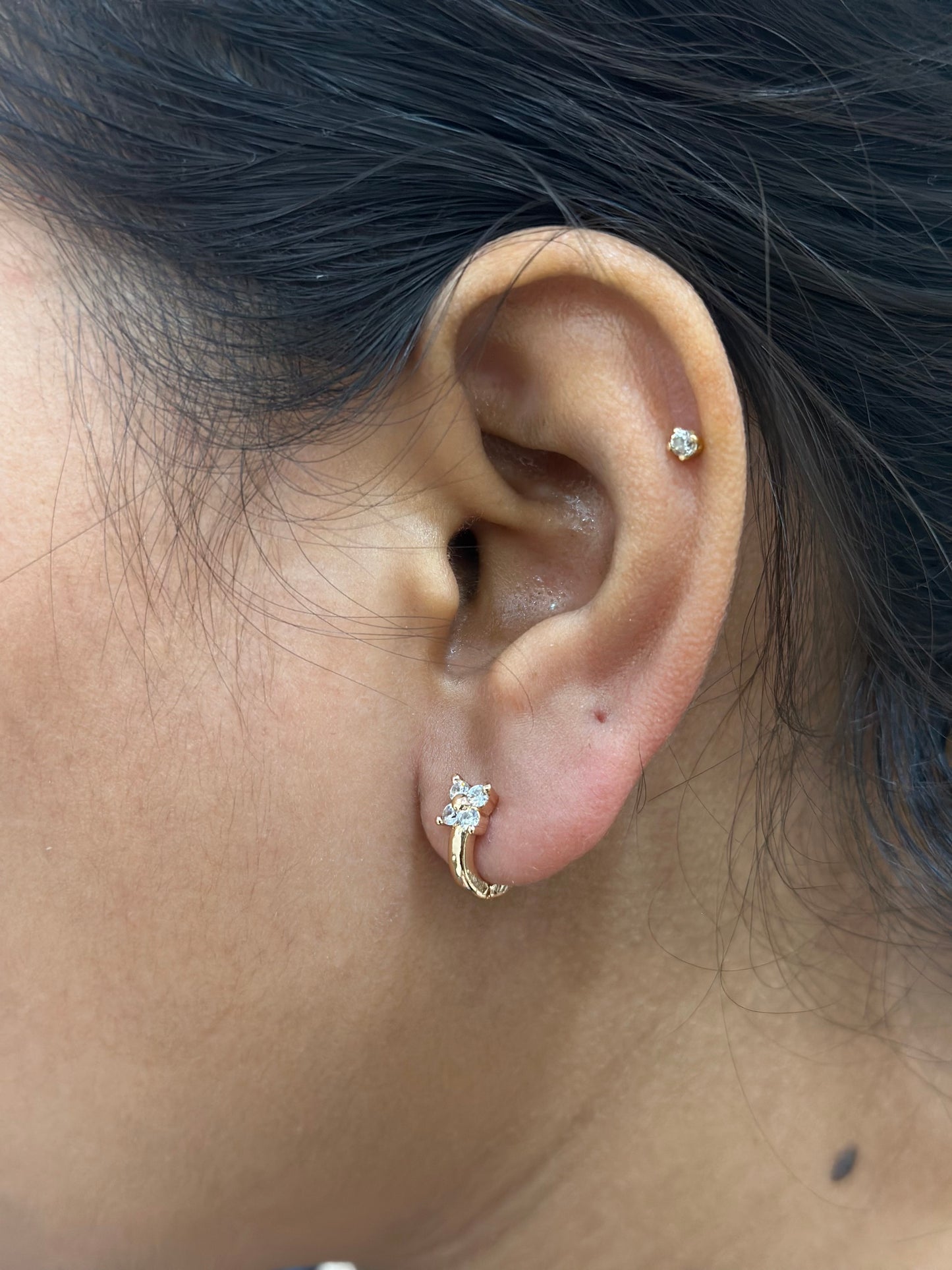 Flora dainty earrings