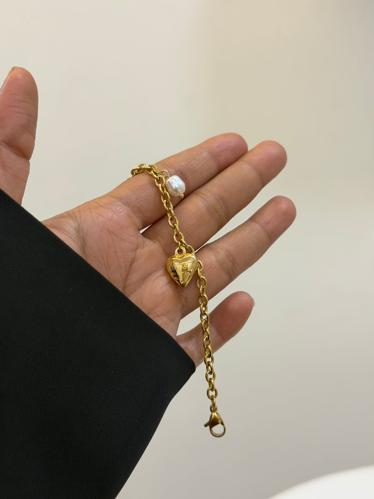 Amore pearl statement bracelet