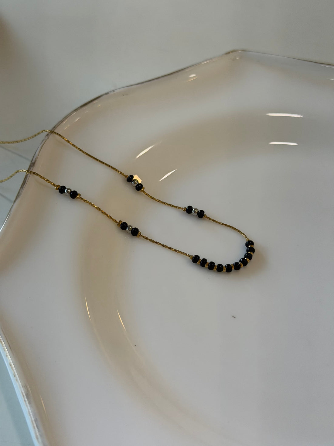 Mia beaded chain