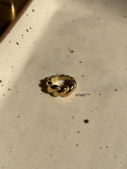Croissant Ring