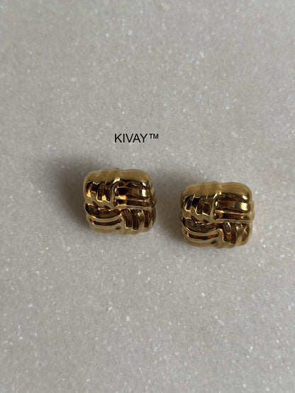 Extra AF Earring