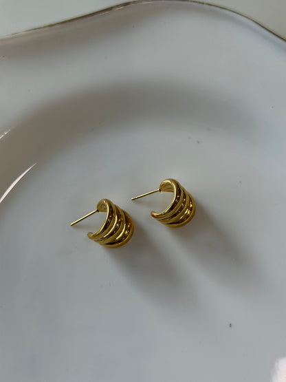 Trio stud earrings