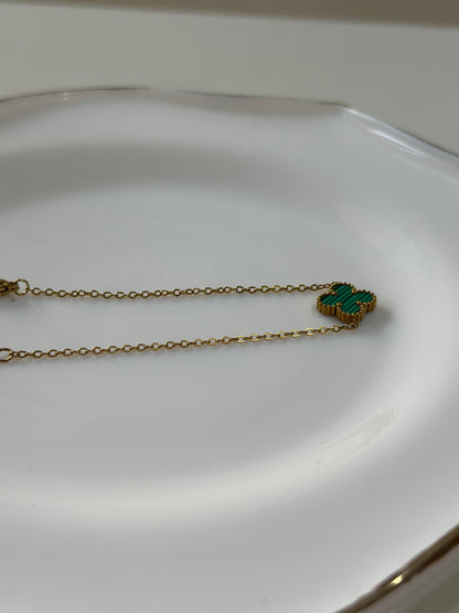 Green clover chain bracelet