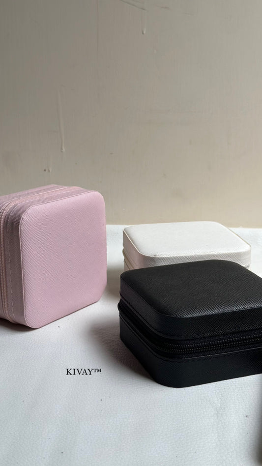 Mini jewellery box