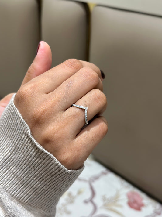 Amayra v silver ring