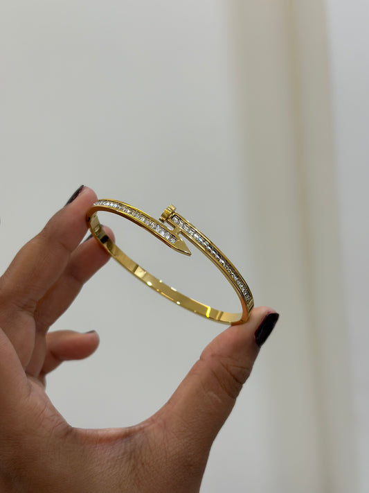 Ima Nail bracelet