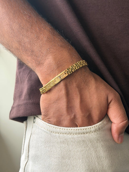 Ram gold bracelet