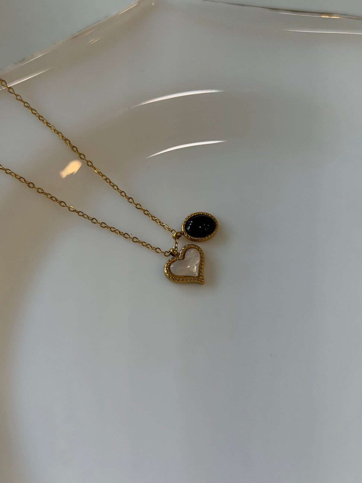 Voila heart necklace