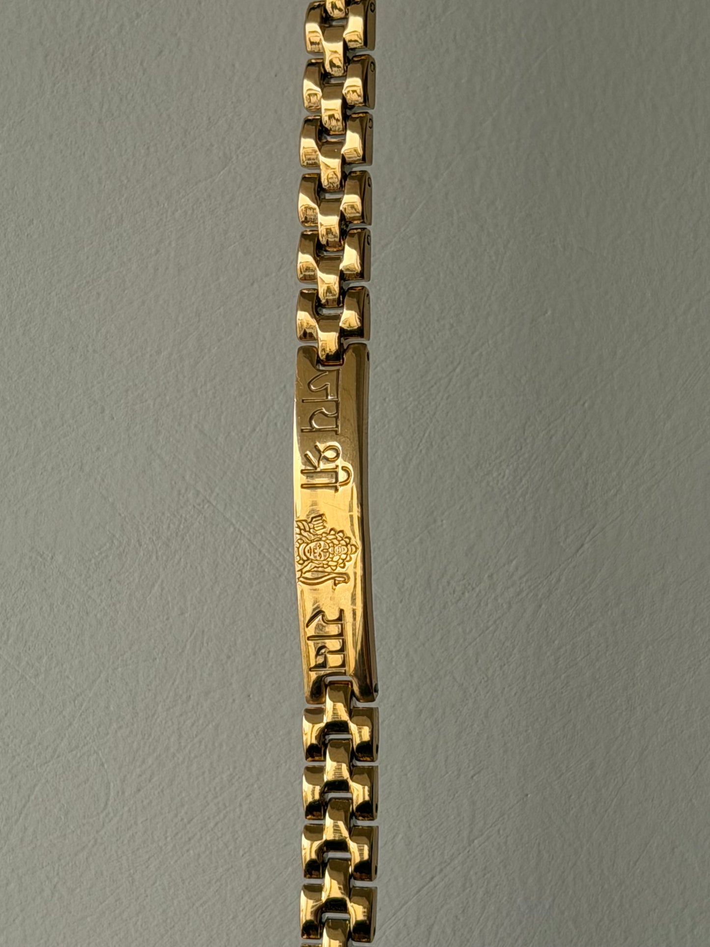 Ram gold bracelet