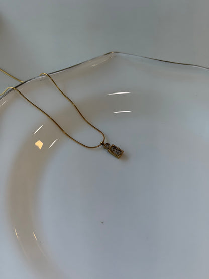 Ima minimal necklace