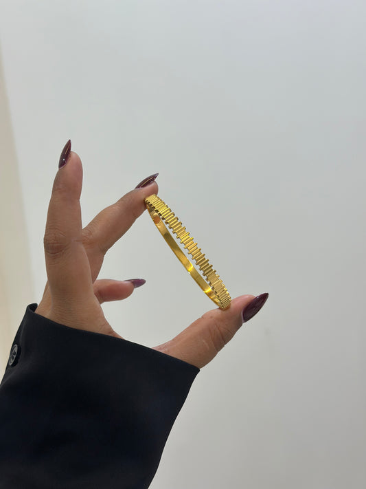 Dizzle bracelet