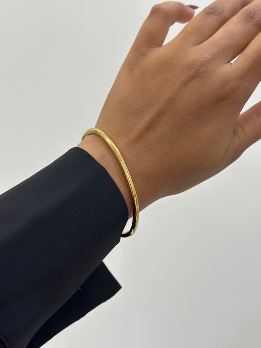 Nova sleek bracelet