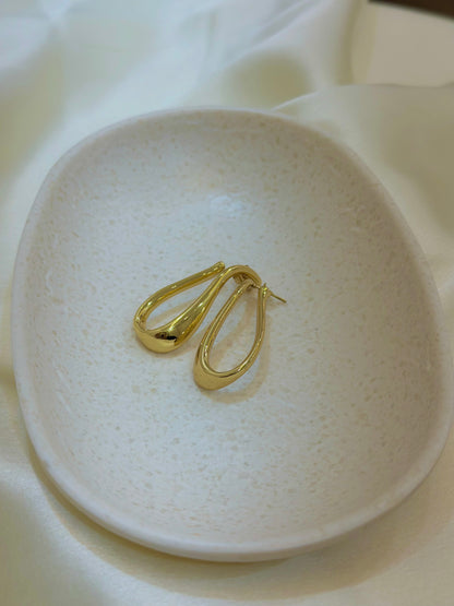 Mire statement earring
