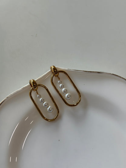 Liza pearl statement earrings