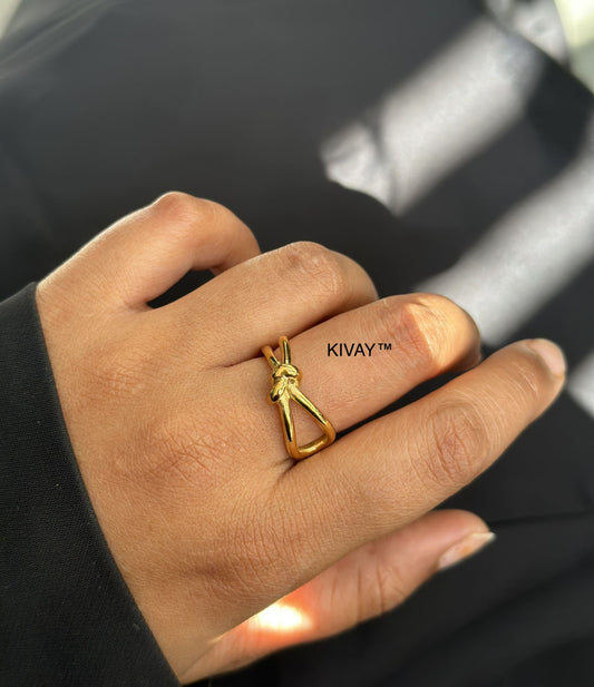 Knotted Ring