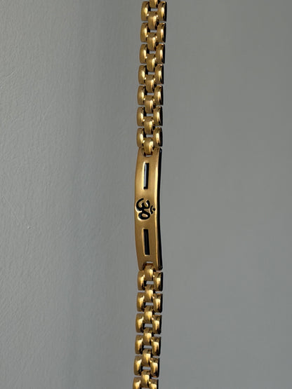 Divine om bracelet