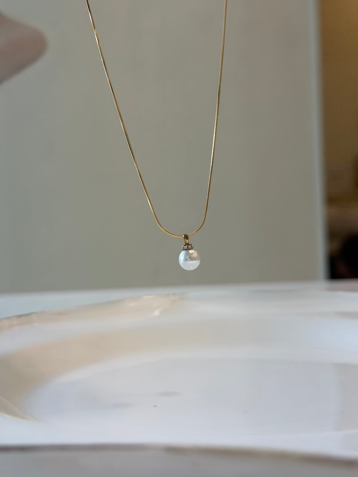 Luxe Pearl minimal necklace